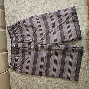 Crazy8 Boys Blue Stripedshorts, size 14